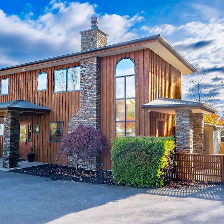 Wanaka Springs Lodge Dış mekan fotoğraf